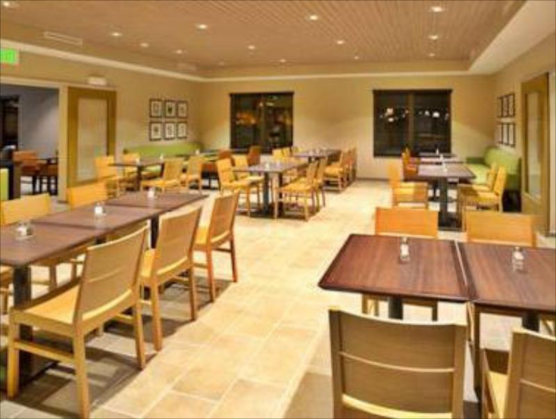 Country Inn & Suites By Radisson, Springfield Southeast Zewnętrze zdjęcie